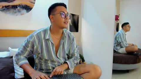 johnbelrose online show from October 8, 2025, 8:28 pm