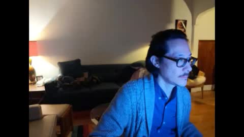 Johnee online show from April 30, 2026, 8:53 am