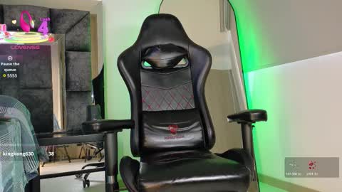 johnjaguar  online show from March 13, 2026, 3:18 pm