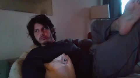 johnjohn online show from November 15, 2025, 9:21 pm