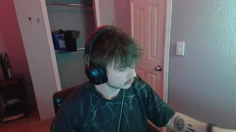 John Lights online show from December 5, 2025, 6:11 am