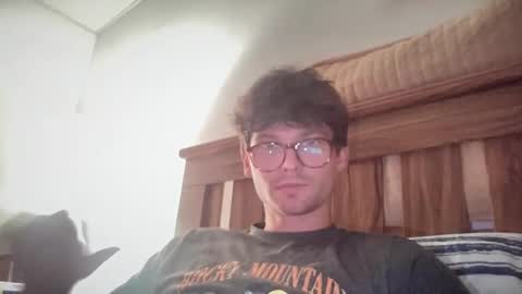 Johnny online show from October 2, 2025, 8:21 am