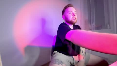 Snapshot of johnny_want chatting on March 29, 2026, 8:42 pm Johnny online show from March 29, 2026, 8:42 pm