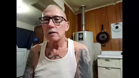 Snapshot of johnnyanubis chatting on March 19, 2026, 7:18 pm Master online show from March 19, 2026, 7:18 pm