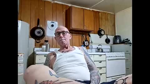 Snapshot of johnnyanubis chatting on March 23, 2026, 10:58 pm Master online show from March 23, 2026, 10:58 pm