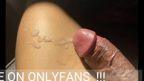 Johnnystrongarms                 online show from December 4, 2024, 4:54 am