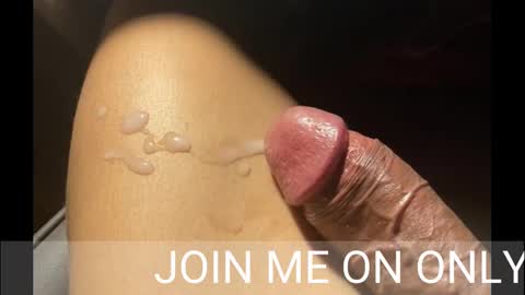 Johnnystrongarms                 online show from February 13, 2025, 4:43 am