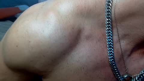 Johnnystrongarms                 online show from February 21, 2025, 11:32 pm