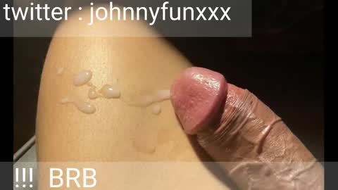 Johnnystrongarms                 online show from September 23, 2025, 3:31 am