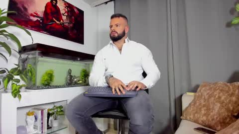 JOHNNY online show from February 3, 2025, 11:26 pm