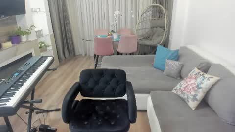Snapshot of johnnyk8 chatting on July 17, 2026, 7:52 pm Johnny k. online show from July 17, 2026, 7:52 pm