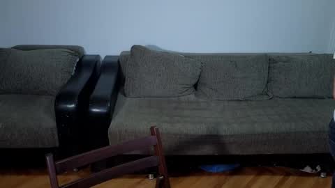 Johnny online show from October 25, 2025, 5:08 pm