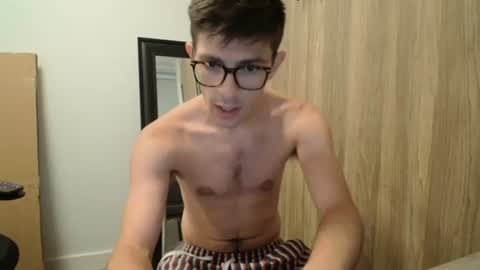 Snapshot of johnresmain chatting on July 19, 2026, 5:16 pm johnresmain online show from July 19, 2026, 5:16 pm