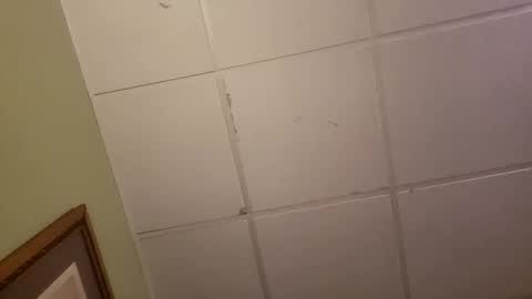 johnzahansky online show from December 3, 2025, 11:47 pm