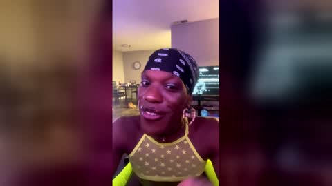 jojodaslut online show from April 26, 2026, 1:03 am