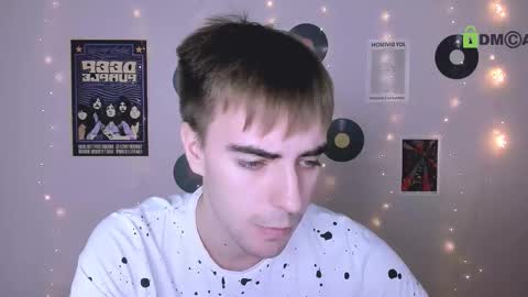 jokester_liam online show from November 19, 2025, 9:42 am