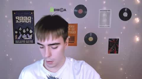 jokester_liam online show from November 21, 2025, 9:41 am