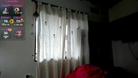 jolie_reyes1 online show from February 8, 2025, 8:32 pm