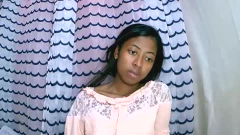 joliekah27 online show from September 13, 2025, 9:09 am