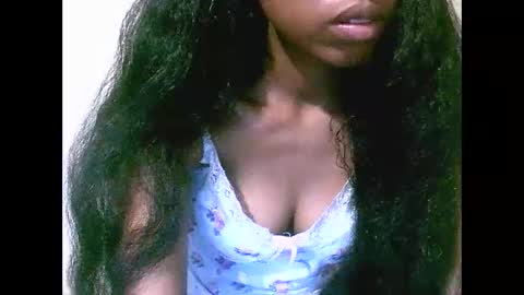 joliekah27 online show from April 20, 2026, 9:16 pm