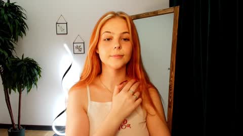 Polly  online show from January 26, 2025, 8:36 am