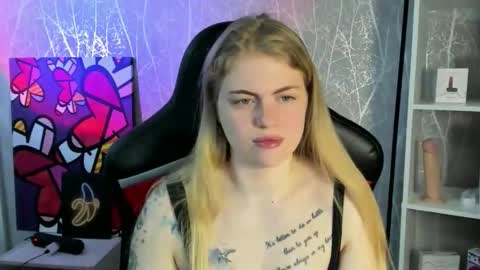 Snapshot of jolly_doll_ chatting on May 23, 2026, 3:01 am Jolly online show from May 23, 2026, 3:01 am