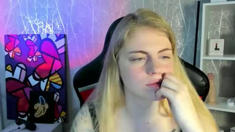 Snapshot of jolly_doll_ chatting on May 29, 2026, 3:04 am Jolly online show from May 29, 2026, 3:04 am