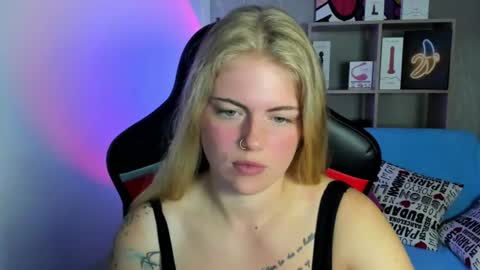 Snapshot of jolly_doll_ chatting on July 18, 2026, 2:49 am Jolly online show from July 18, 2026, 2:49 am