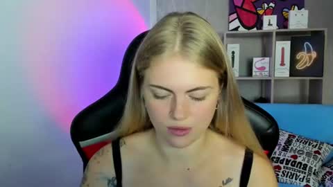 Snapshot of jolly_doll_ chatting on July 23, 2026, 2:31 am Jolly online show from July 23, 2026, 2:31 am