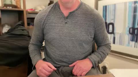 jollyhgt online show from December 15, 2025, 11:25 am