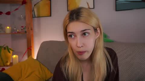 Viola online show from March 30, 2026, 1:45 pm