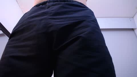  JONAS BEARD  online show from January 31, 2025, 11:56 pm