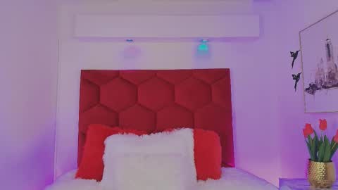 Jonas  online show from September 29, 2025, 1:05 pm