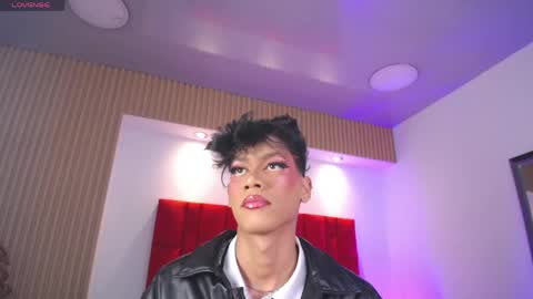 Snapshot of jonas_hiill chatting on April 26, 2026, 5:05 am Jonas online show from April 26, 2026, 5:05 am
