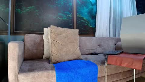 Jonas online show from December 30, 2024, 2:40 pm