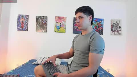 Instagram jonathanfit14 online show from March 26, 2026, 9:20 pm