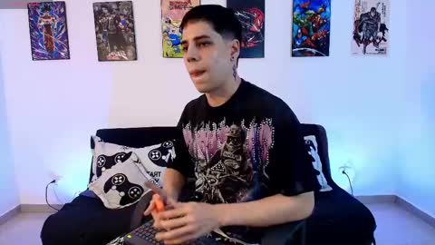 Snapshot of jonathanjoestar_ chatting on April 26, 2026, 9:23 pm Instagram jonathanfit14 online show from April 26, 2026, 9:23 pm