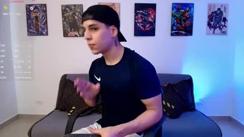 Snapshot of jonathanjoestar_ chatting on May 4, 2026, 9:00 pm Instagram jonathanfit14 online show from May 4, 2026, 9:00 pm