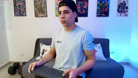 Snapshot of jonathanjoestar_ chatting on May 5, 2026, 9:23 pm Instagram jonathanfit14 online show from May 5, 2026, 9:23 pm