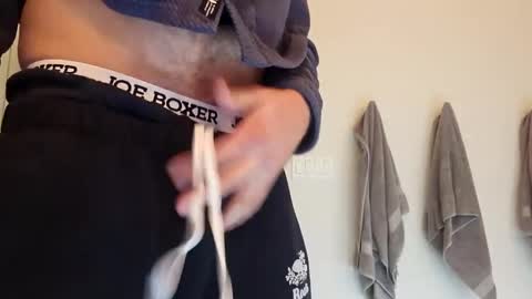 jonesy420xoo online show from December 31, 2024, 1:04 am