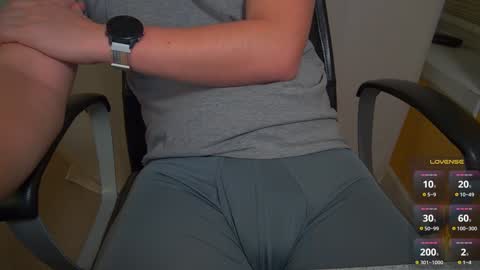 WhteGuy online show from December 20, 2024, 3:14 am