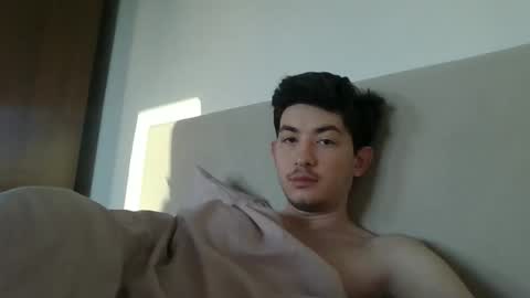 jonhy_merlin online show from April 10, 2026, 3:56 am