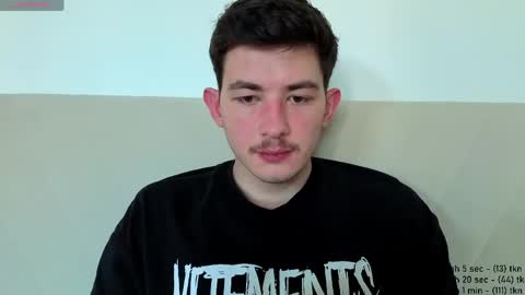 jonhy_merlin online show from April 21, 2026, 5:58 am