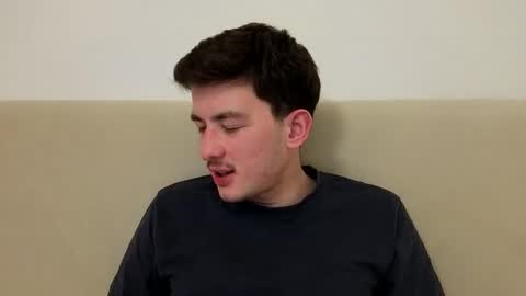 jonhy_merlin online show from April 21, 2026, 6:01 pm