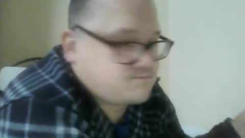 joni90ok online show from December 4, 2024, 9:07 am