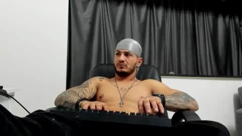 jonnyporn1 online show from January 8, 2025, 10:16 pm