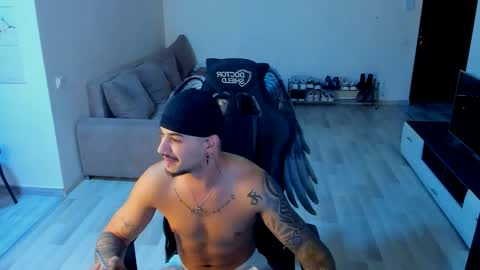 jonnyporn1 online show from October 10, 2025, 4:55 am