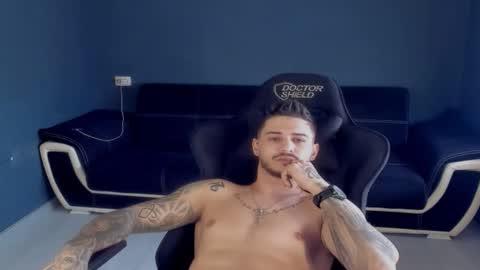 jonnyporn1 online show from March 12, 2026, 1:17 pm