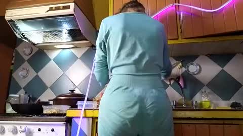 Jony Marta GMT 2000-0100 every day online show from November 11, 2025, 1:49 am