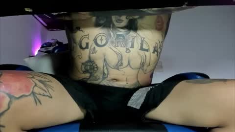 jordan33blake online show from October 23, 2025, 2:11 am